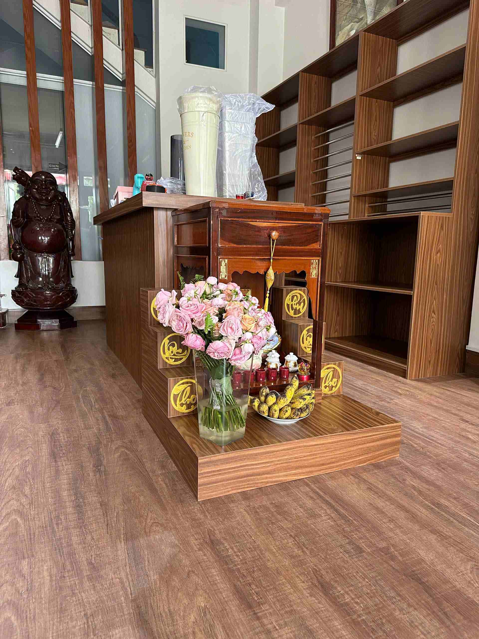 TRẦN VY - CẦN THƠ