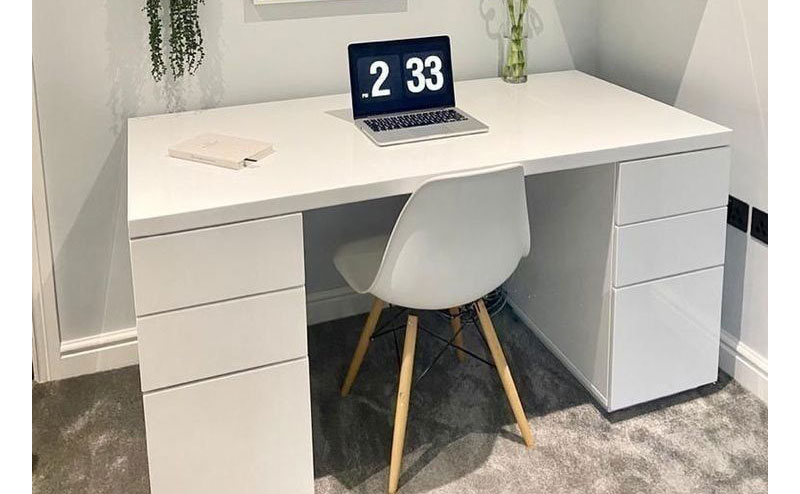 Bàn làm việc 23