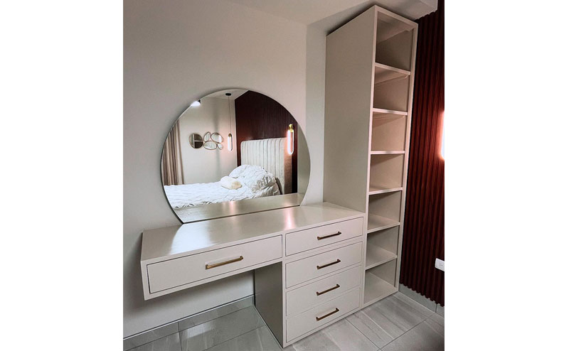 Bàn trang điểm hiện đại 17