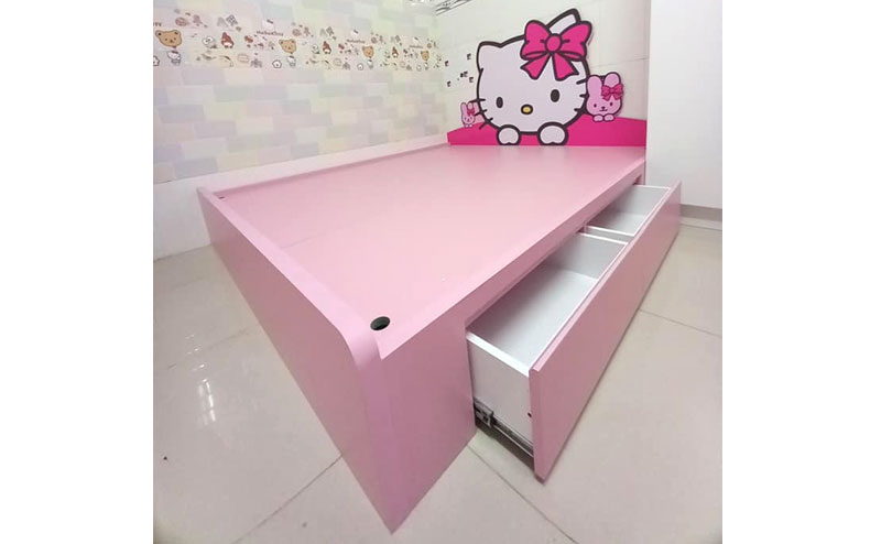 Giường trẻ em kitty hồng